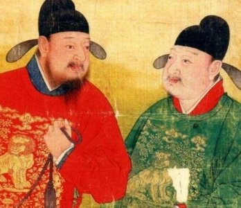 ​清朝的左,右都御史是什么职位？哪个权力大？