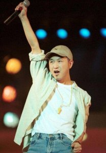 ​著名歌手高枫的妹妹曾泉：哥哥离世20年了，我和爸妈从未忘记过他