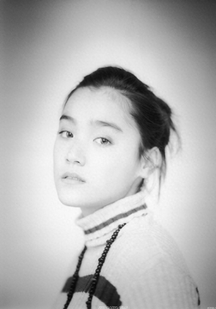 娱乐老照片：日本女演员 一色纱英 