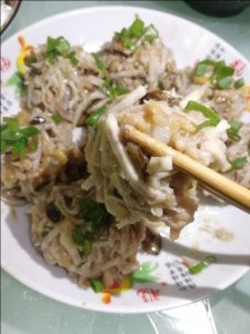 ​香芋的懒人做法，学学潮汕人这样做，一蒸一煎，好吃到停不下来
