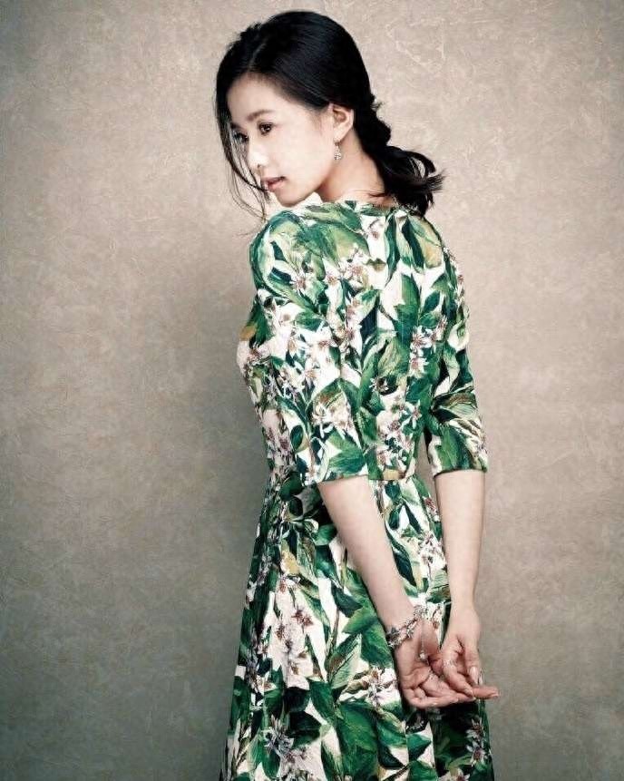 从稚嫩到成熟，30岁刘诗诗生日快乐，祝和吴奇隆永远幸福快乐