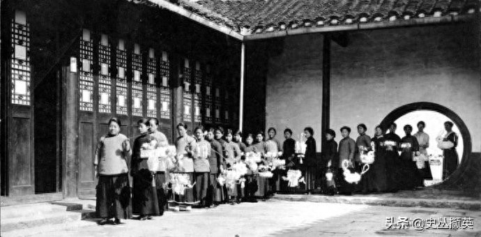 民国时期金陵女子大学教学生活剪影