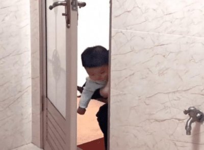 ​三胞胎宝宝走红，求此时上厕所宝妈的内心阴影面积有多大