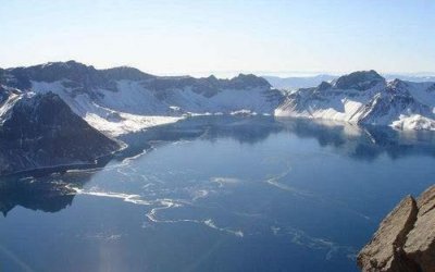 ​长白山天池水怪是什么动物？究竟 科学家都解释不了？多少人想目睹容颜