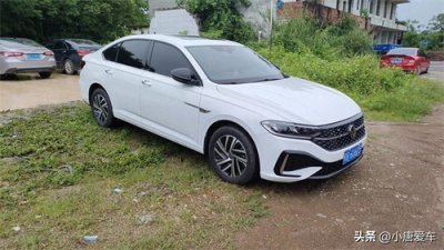 ​大众朗逸真实使用感受，百公里油耗4.9L，这些缺点你能接受吗？