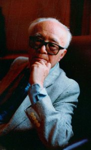 ​《万历十五年》：一场历史的反思与启示