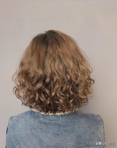 ​新时尚发型16款，洋气，精致，减龄，美到你上瘾