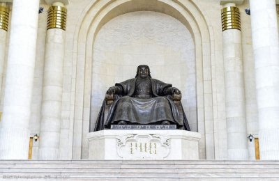​探寻蒙古之都，发现成吉思汗的深深敬仰！