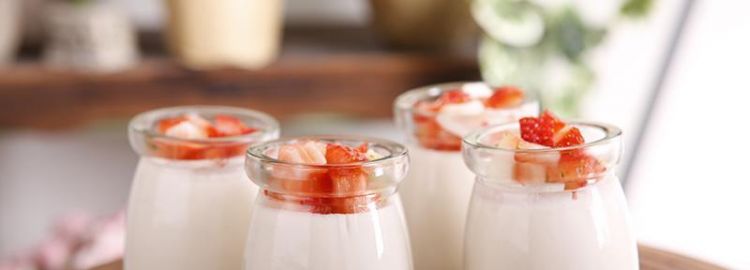 酸奶放冰箱冷冻 酸奶能不能放冰箱冷冻呢