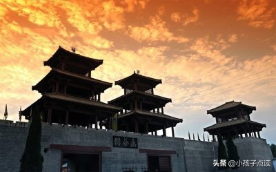 ​臭美造句和解释_臭美的例句有哪些 - 小孩子点读