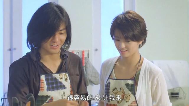 关之琳早期镜头（用乒乓球来调侃当年的关之琳事件）(15)