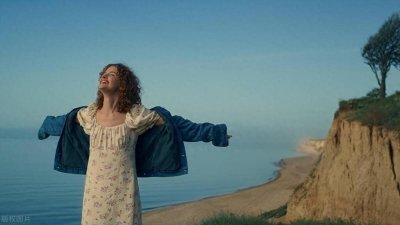 ​头发自然卷该怎么打理？这些方法你知道了吗？