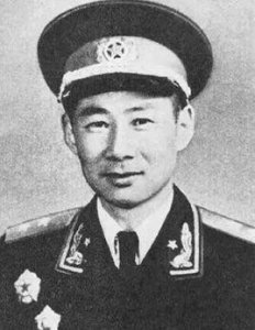 ​开国将帅（123）中将杨秀山