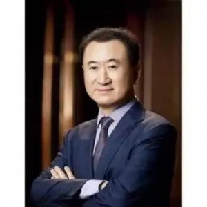 ​国家提倡实业经济，万达轻资产转型，看似曲线救国实则害了自己？