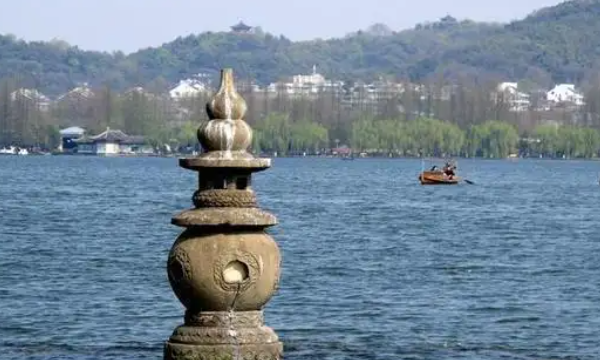 西湖多大面积平方米,西湖面积有多大图2