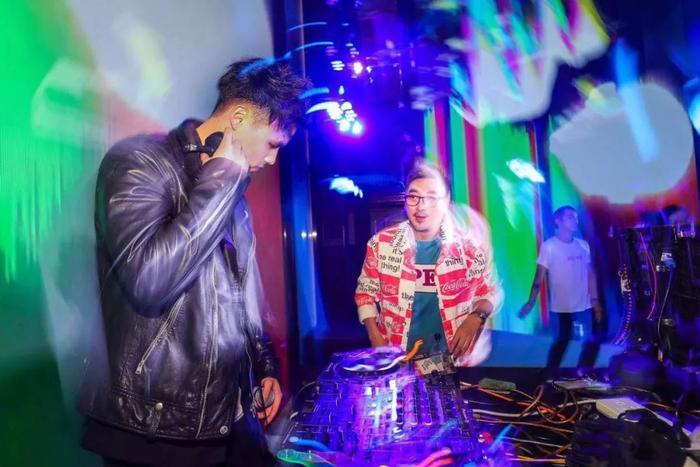 华谊兄弟时尚之夜:小哥哥们这么鲜,但男神女神们也没有要认输啊