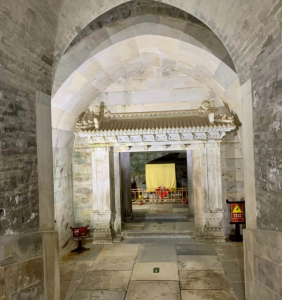 ​慈禧陵墓为何会被盗？清亡后李莲英的一个举动，害得慈禧死不安宁