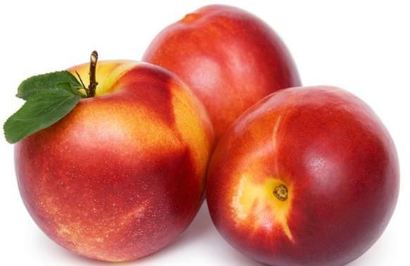 桃子表皮是黑的但里面果肉不是黑的能吃吗