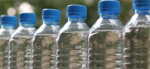 矿泉水打开后几天为什么不能喝了