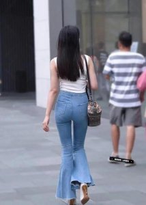 ​女的月经为什么叫大姨妈(为什么女人的月经叫例假或大姨妈?)