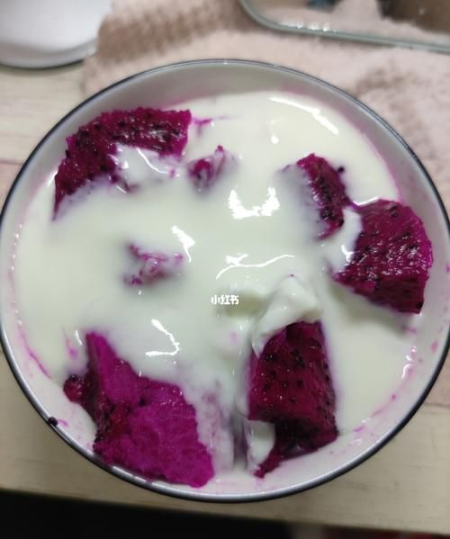 用红心火龙果和面能做什么面食