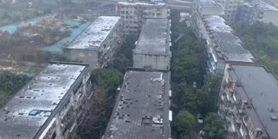 ​成都下起了奇迹般的大雪，景色美不胜收，网友狂刷屏！