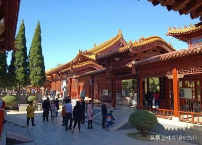 ​到寺庙烧香拜佛时，有这几点“禁忌”需要牢记，不要触犯易惹祸