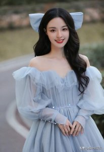 ​李莎旻子，为“爱”追逐梦想的主持界小花旦