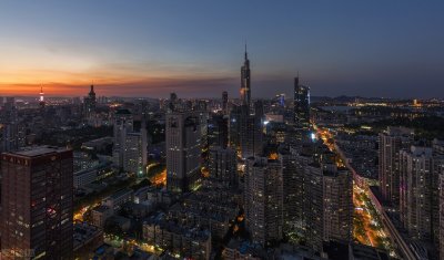 ​四本超级好看的多女主小说，女性角色描写细腻，比大明星还要好看