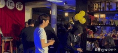​乌镇明星饭局来了！一顿饭N个应酬名场面，新人组团敬酒向上社交