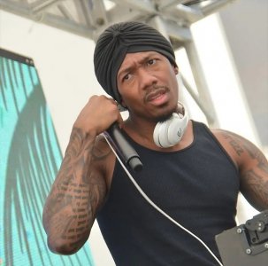 ​黑人明星尼克.卡农：反对一夫一妻，脚踏多只船，11年生下7个娃