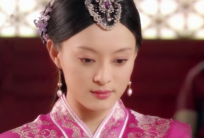 ​乾隆生母钮钴禄氏：大清最有福气的皇太后，19岁被雍正宠幸86寿终