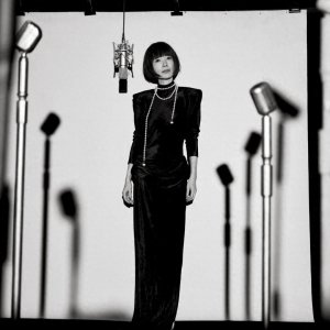 陈鲁豫的 “侧脸” 背后：54 岁终于走出半生枷锁