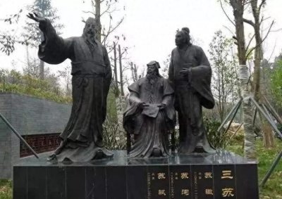 ​有人说“苏辙不是在救苏轼，就是在救苏轼的路上”他能力够吗？