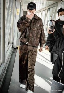 ​街头风满满的迷彩裤，潮酷满分，王一博、王嘉尔都在穿！