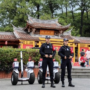 ​守护古城安宁，让游客乘兴而来、尽兴而归！