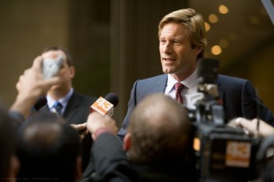 ​好人变坏总共需要几步？看《黑暗骑士》中哈维·丹特如何黑化