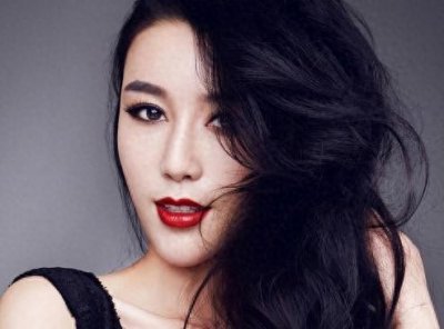 ​口红怎么涂才好看？学会这4种“心机”涂法，妆容自带高级感