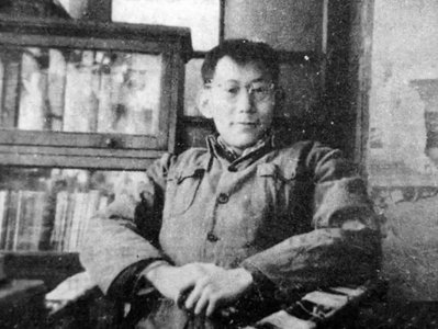 ​1970年，遇罗克被宣判死刑并执行枪决，临终前说：我想要一支牙膏