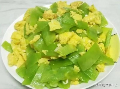 ​炒莴笋要不要焯水？这才是正确做法，颜色翠绿不发黑，清脆爽口