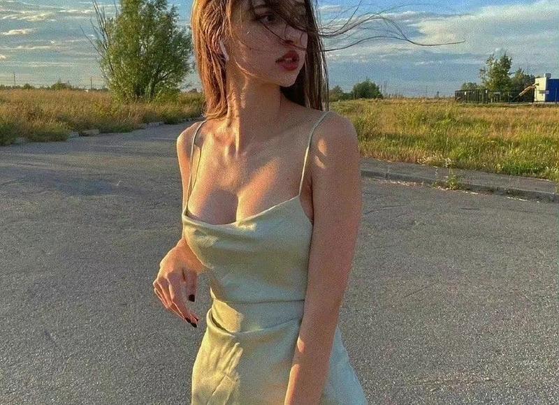 吴京王俊凯，来彻底全面梳理一下所谓吴京替王俊凯彩排的事情