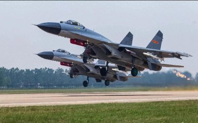 ​歼10系列战机：中国空军的坚实脊梁！