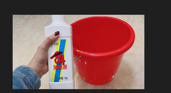 用84漂白衣服步骤,84消毒液洗白鞋的用法图23