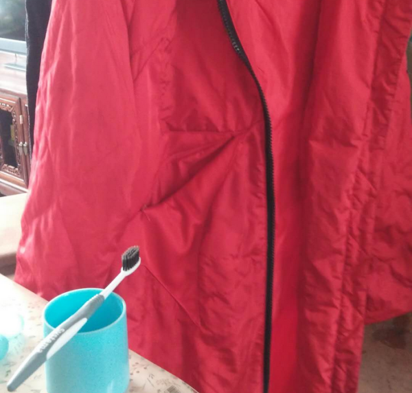 用84漂白衣服步骤,84消毒液洗白鞋的用法图10