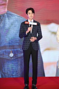 ​曾被指蹭《围城》热度的《新围城》更名《热爱》，已拍竣播出