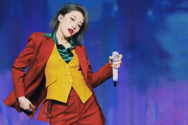 the9解散喻言参加吗(喻言的个人资料大起底)(4)