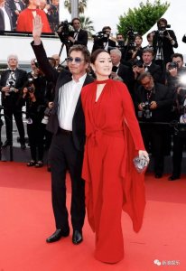 ​她早这么穿多好！