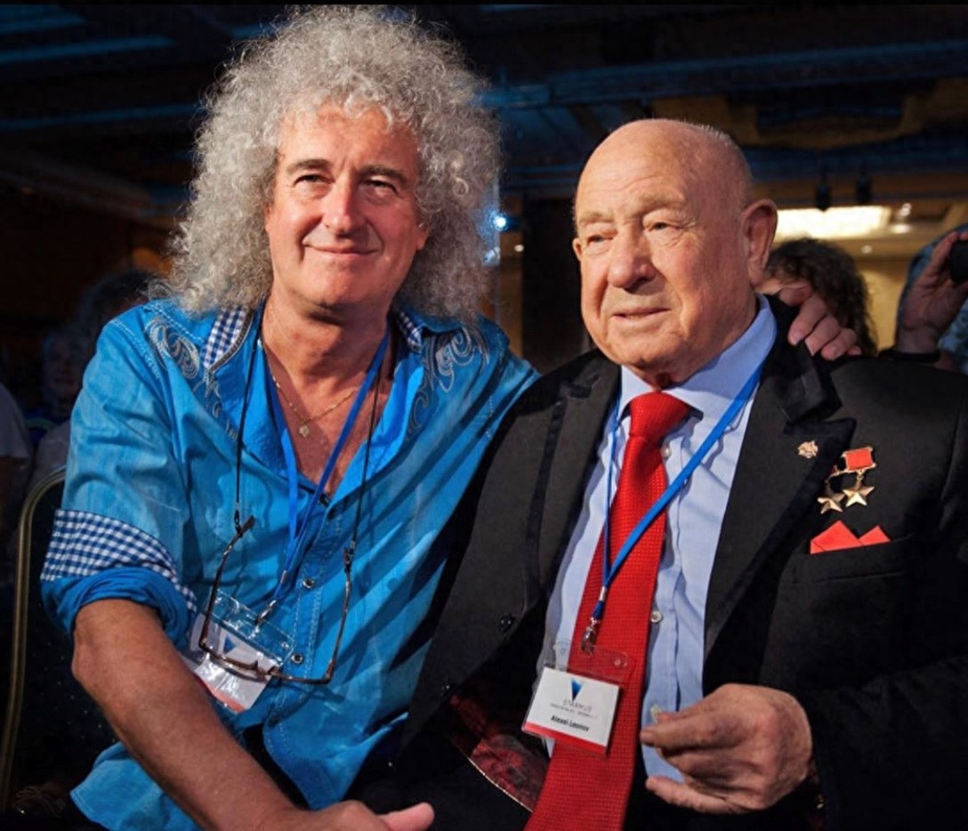 组图：“太空行走第一人”阿列克谢·列昂诺夫