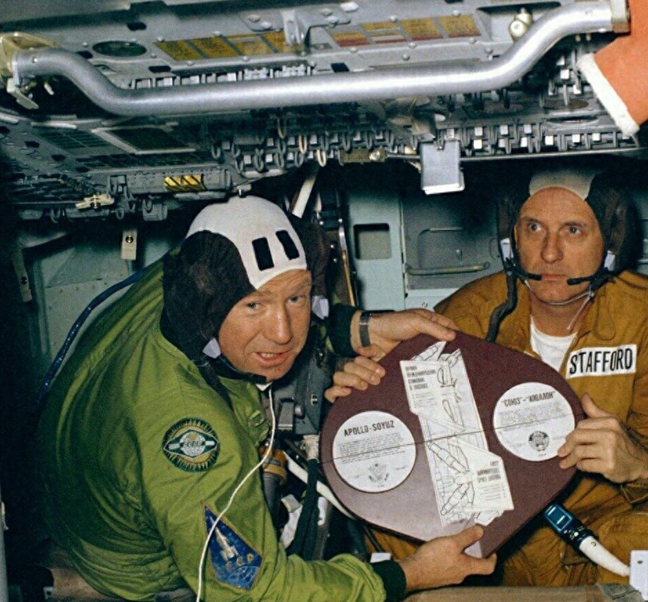 组图：“太空行走第一人”阿列克谢·列昂诺夫