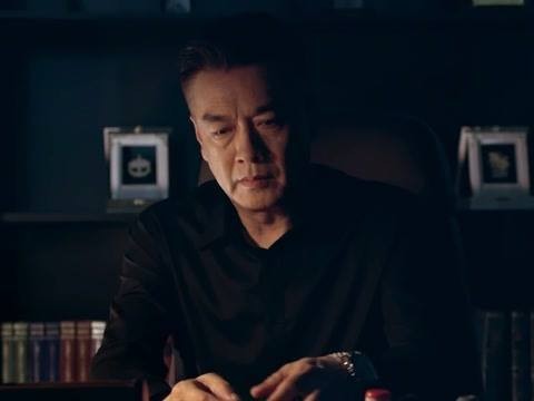 原生之罪董局长为什么要杀陆离 董局长和陆离什么关系